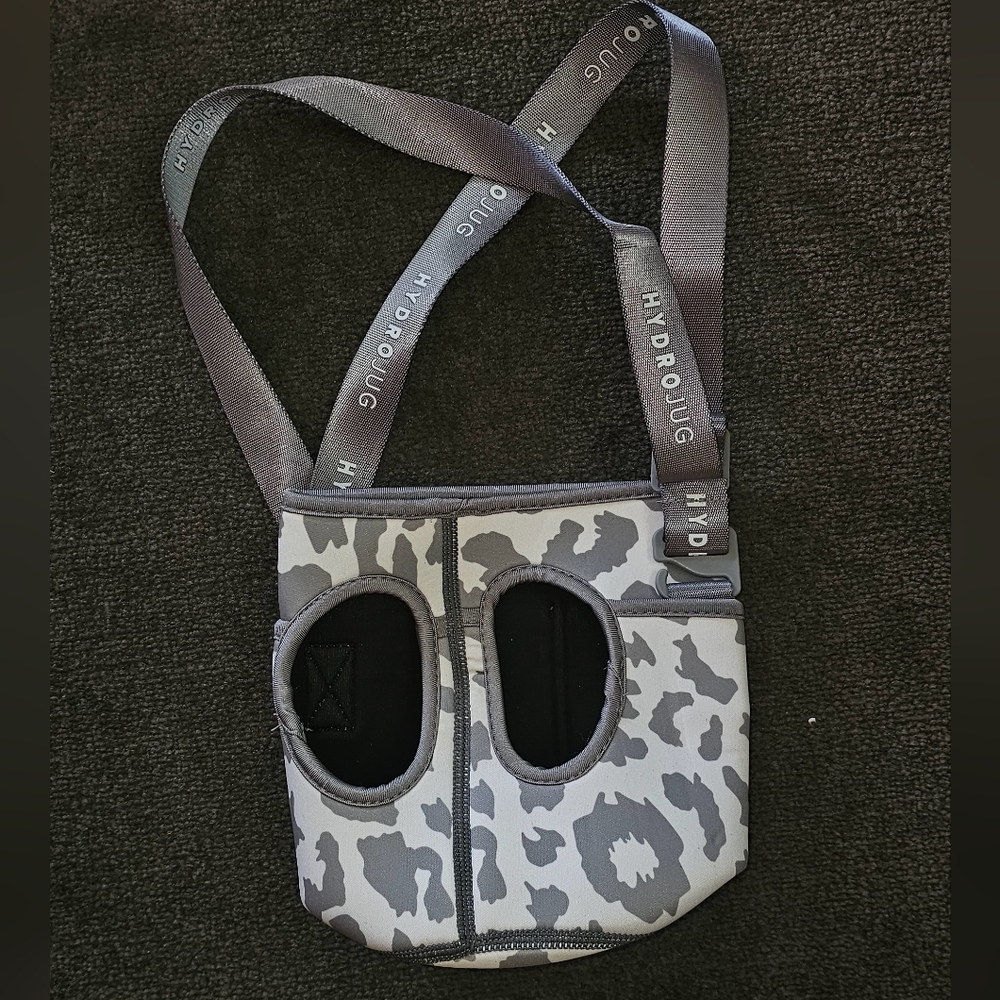 HydroJug Gray Leopard Print Sleeve For 73oz Jugs With Strap